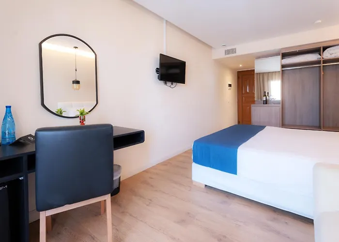 Wyndham Corfu Acharavi Hotel 4*